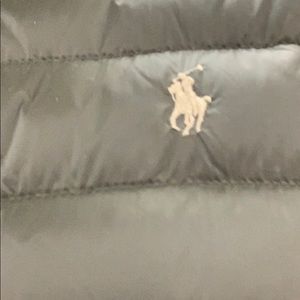 Meet your Posher, Gregory